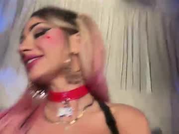 avalonnfoxx's chat room