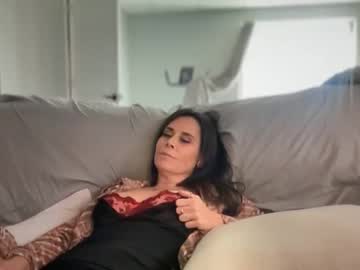 sayplsgdgrl's chat room