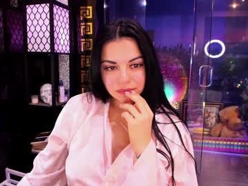 alma_pearl's chat room