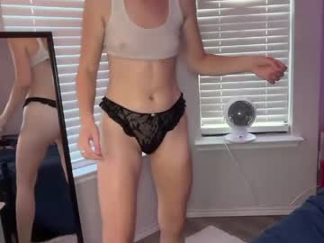 elliee81's chat room