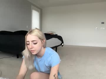 emilyparkerrr's chat room