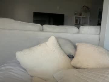 sayplsgdgrl's chat room