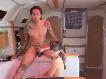 monkandmia's chat room