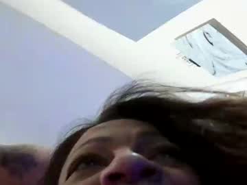 buttdaddyplease69's chat room