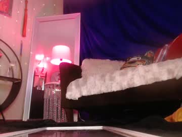 milf_lacey's chat room