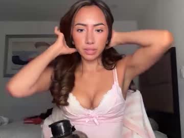 dollyrhodesss's chat room