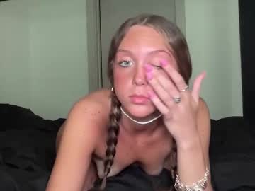 paisleyluvv's chat room