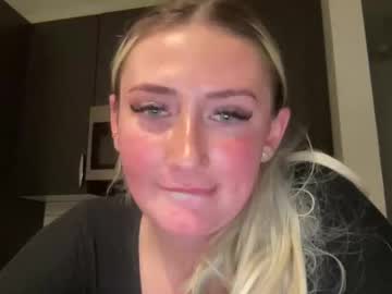 alyssa_skyee's chat room