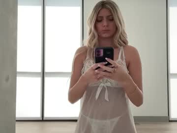 summerclarkee's chat room