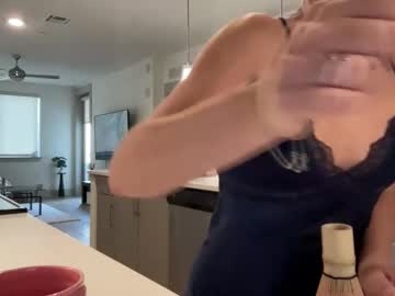 luvaimee's chat room