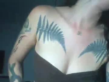 pixiecatfairy's chat room