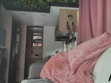 ava_west's chat room