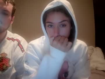 kaylaelizabeth97's chat room