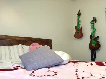 ashleyyylove13's chat room