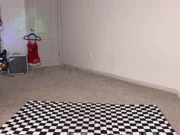 petitebrat's chat room