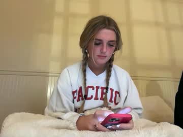 alyssastonee's chat room