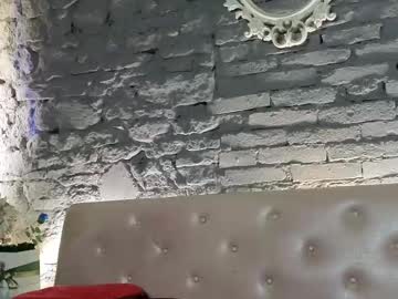 vixvixenn's chat room