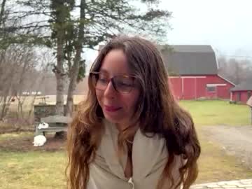 mommamia12's chat room