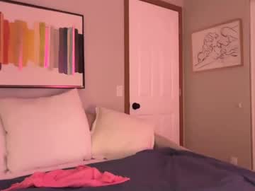 officiallyonlytams's chat room