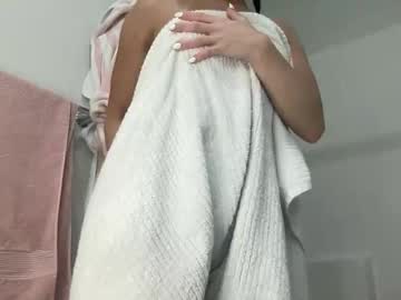 elenalovexxx's chat room