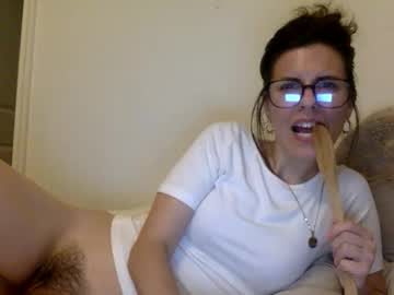 sweetriddance's chat room