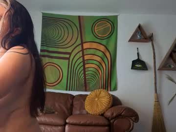 forestdarling's chat room