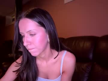 luvisabellaxox's chat room