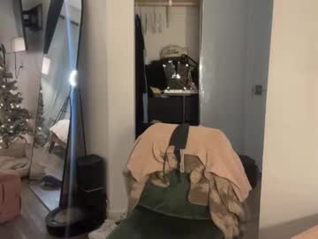 meganryxn's chat room