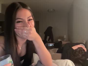 laylakitten4's chat room