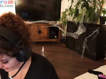 serareads's chat room