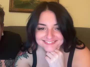 sexycouple41110's chat room