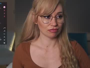 vanessa_de_ville's chat room