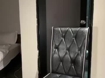 karinaaaxx's chat room