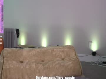 fiery_redhead's chat room