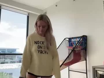 summerclarkee's chat room