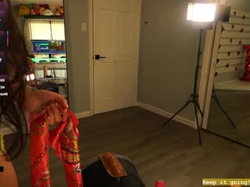 rosiebones's chat room