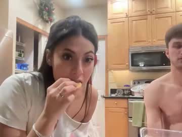 laylakitten4's chat room