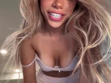 juliaabrooks's chat room