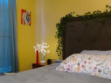 skybella_'s chat room