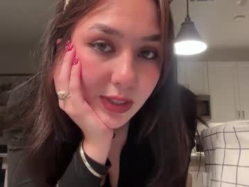 isabellelayla's chat room