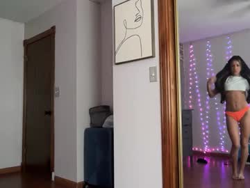 minahoneyy38's chat room