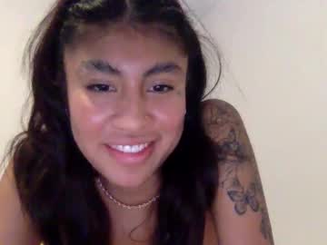 pretty_girl828687's chat room