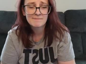 boredbustyhousewife's chat room