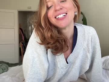 pretendlunch's chat room