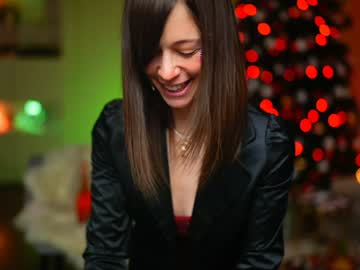 newchloe18's chat room