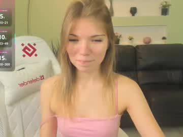 michafox's chat room