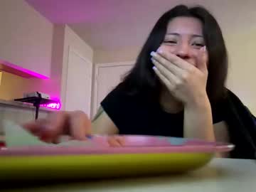 petitelatinamama's chat room