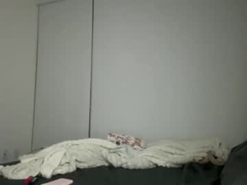 lightbluepufferfish's chat room