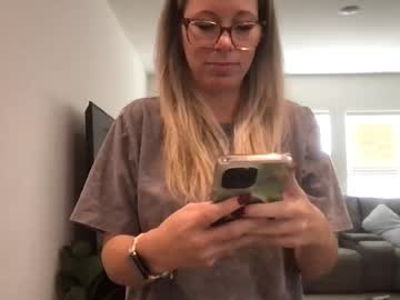 texas_blonde's chat room