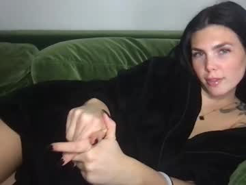 stacywithuu's chat room